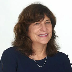 Headshot of Laura N Gitlin